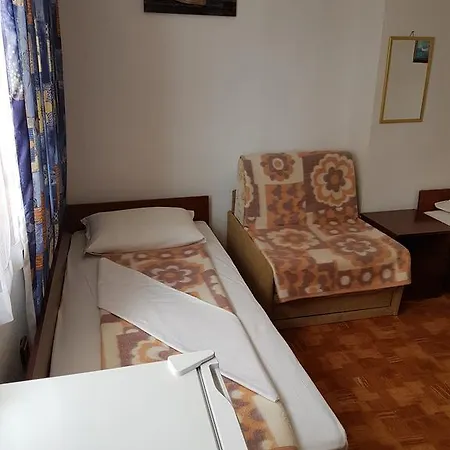 Pensjonat Guest Denitsa Obzor