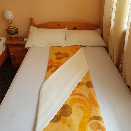 Guest Denitsa * Obzor